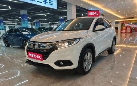 Honda Vezel, 2022 год, 1 590 000 рублей, 1 фотография