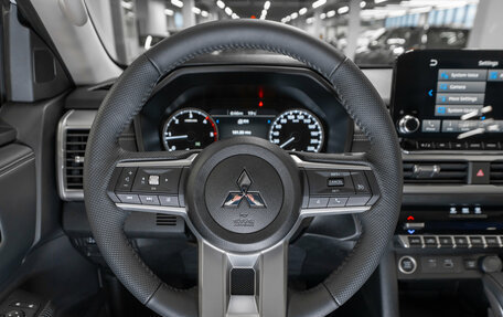 Mitsubishi L200, 2025 год, 5 450 000 рублей, 10 фотография