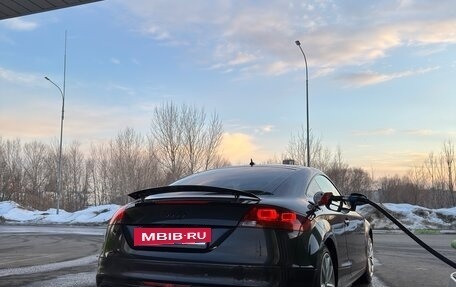 Audi TT, 2012 год, 1 730 000 рублей, 2 фотография