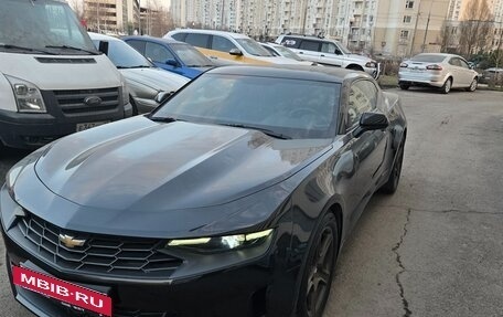 Chevrolet Camaro VI, 2022 год, 4 200 000 рублей, 5 фотография