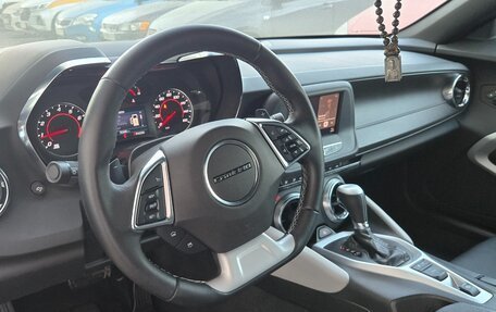 Chevrolet Camaro VI, 2022 год, 4 200 000 рублей, 16 фотография