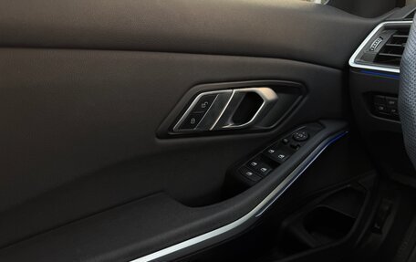 BMW 3 серия, 2021 год, 3 650 000 рублей, 5 фотография