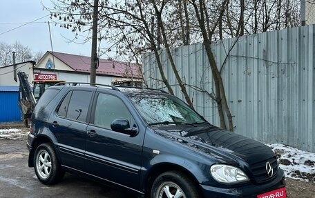 Mercedes-Benz M-Класс, 1998 год, 700 000 рублей, 3 фотография