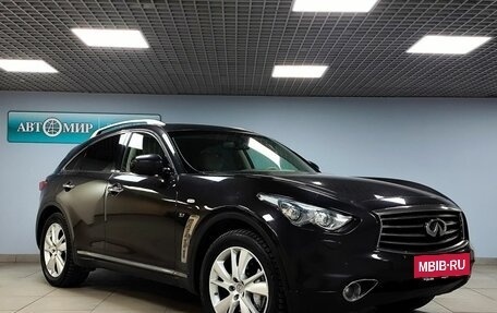 Infiniti QX70, 2015 год, 2 413 000 рублей, 3 фотография