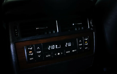 Toyota Land Cruiser 200, 2017 год, 6 900 000 рублей, 18 фотография