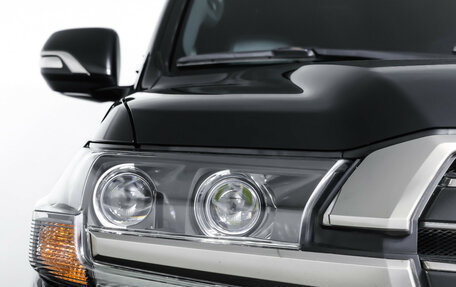 Toyota Land Cruiser 200, 2017 год, 6 900 000 рублей, 27 фотография