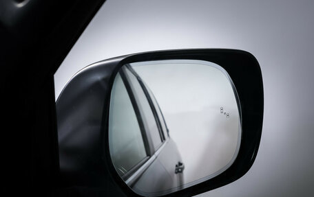 Toyota Land Cruiser 200, 2017 год, 6 900 000 рублей, 31 фотография