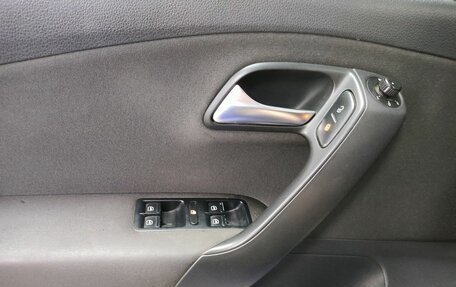 Volkswagen Polo VI (EU Market), 2011 год, 635 000 рублей, 19 фотография