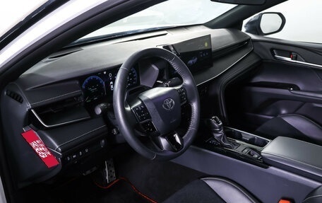 Toyota Camry, 2024 год, 4 279 000 рублей, 15 фотография