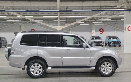 Mitsubishi Pajero IV, 2011 год, 2 100 000 рублей, 5 фотография