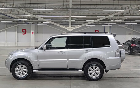 Mitsubishi Pajero IV, 2011 год, 2 100 000 рублей, 10 фотография