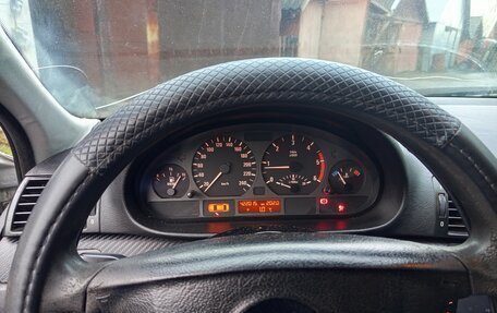 BMW 3 серия, 2002 год, 560 000 рублей, 6 фотография