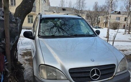 Mercedes-Benz M-Класс, 1999 год, 450 000 рублей, 2 фотография