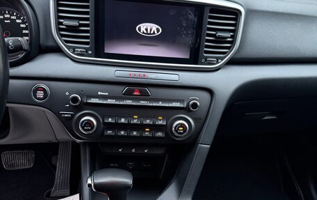 KIA Sportage IV рестайлинг, 2021 год, 2 500 000 рублей, 10 фотография