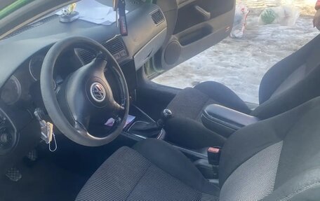 Volkswagen Golf IV, 2001 год, 450 000 рублей, 4 фотография