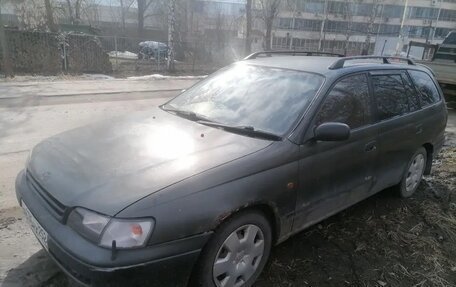 Toyota Caldina, 1992 год, 250 000 рублей, 4 фотография