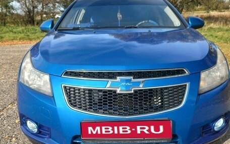 Chevrolet Cruze II, 2009 год, 500 000 рублей, 1 фотография