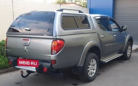 Mitsubishi L200 IV рестайлинг, 2014 год, 1 850 000 рублей, 13 фотография