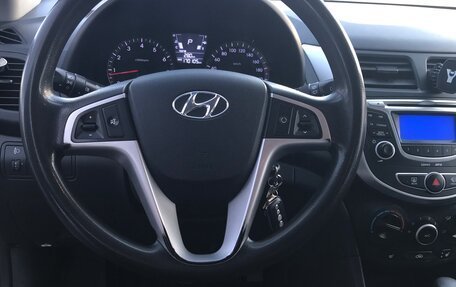 Hyundai Solaris II рестайлинг, 2011 год, 10 фотография