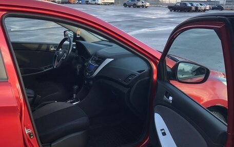 Hyundai Solaris II рестайлинг, 2011 год, 7 фотография