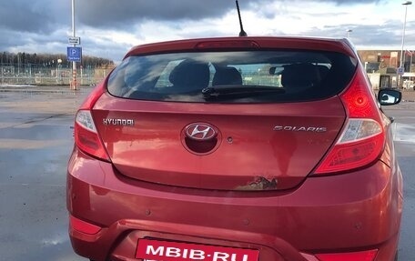 Hyundai Solaris II рестайлинг, 2011 год, 4 фотография