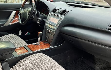 Toyota Camry, 2008 год, 820 000 рублей, 9 фотография