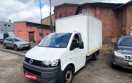 Volkswagen Transporter T5 рестайлинг, 2013 год, 1 295 000 рублей, 3 фотография