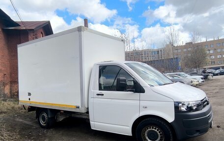 Volkswagen Transporter T5 рестайлинг, 2013 год, 1 295 000 рублей, 9 фотография