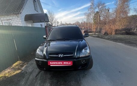 Hyundai Tucson III, 2005 год, 830 000 рублей, 2 фотография