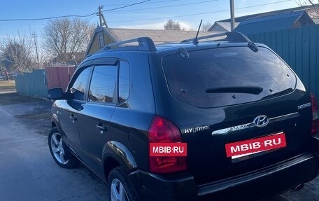 Hyundai Tucson III, 2005 год, 830 000 рублей, 4 фотография