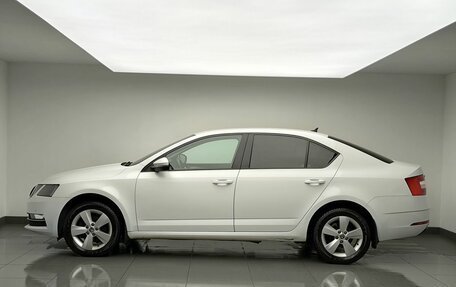 Skoda Octavia, 2018 год, 1 548 000 рублей, 6 фотография