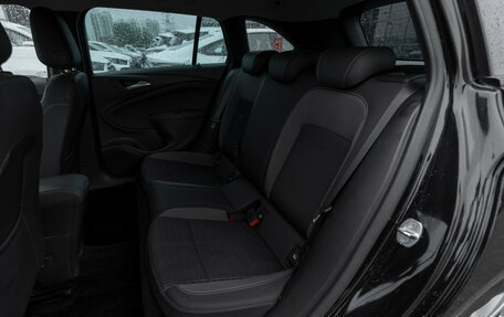 Opel Astra K, 2020 год, 1 345 000 рублей, 12 фотография