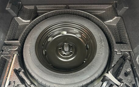 Volkswagen Tiguan II, 2022 год, 2 619 000 рублей, 17 фотография