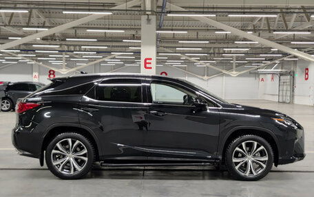 Lexus RX IV рестайлинг, 2017 год, 4 550 000 рублей, 4 фотография