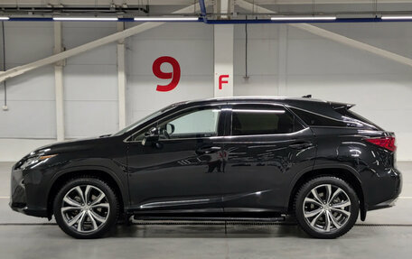 Lexus RX IV рестайлинг, 2017 год, 4 550 000 рублей, 8 фотография