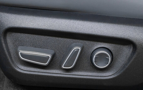 Toyota RAV4, 2026 год, 4 790 000 рублей, 16 фотография