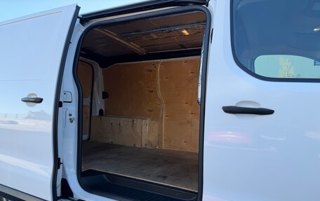 Peugeot Expert, 2018 год, 2 500 000 рублей, 11 фотография