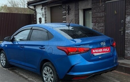 Hyundai Solaris II рестайлинг, 2021 год, 1 850 000 рублей, 3 фотография