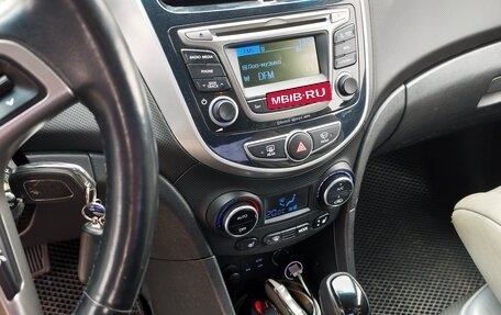 Hyundai Solaris II рестайлинг, 2016 год, 1 230 000 рублей, 10 фотография