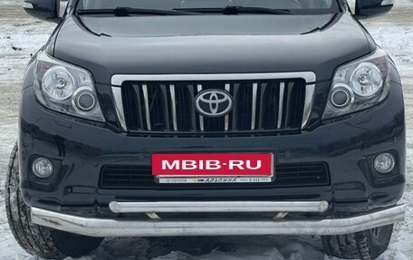 Toyota Land Cruiser Prado 150 рестайлинг 2, 2012 год, 2 850 000 рублей, 3 фотография