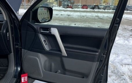 Toyota Land Cruiser Prado 150 рестайлинг 2, 2012 год, 2 850 000 рублей, 26 фотография