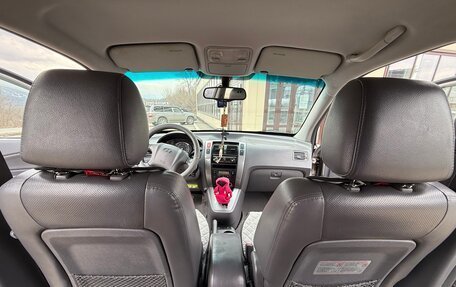 Hyundai Tucson III, 2005 год, 900 000 рублей, 8 фотография