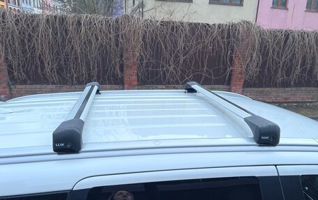 Mitsubishi Outlander III рестайлинг 3, 2020 год, 2 350 000 рублей, 7 фотография