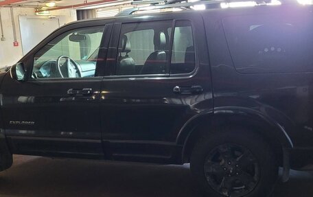 Ford Explorer III, 2003 год, 700 000 рублей, 2 фотография