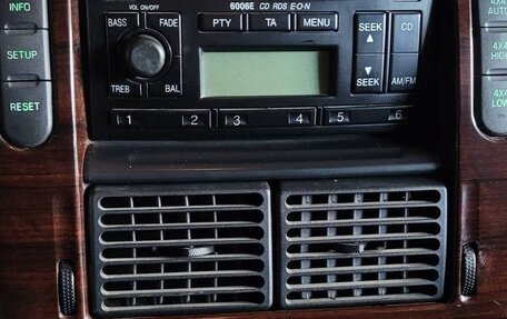 Ford Explorer III, 2003 год, 700 000 рублей, 12 фотография