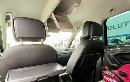 Volkswagen Tiguan II, 2018 год, 3 100 000 рублей, 11 фотография