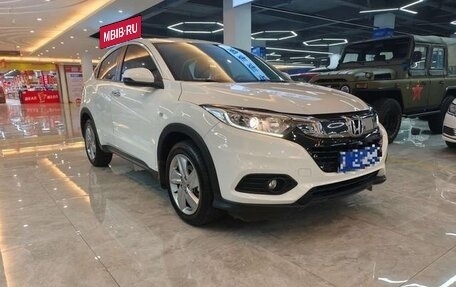 Honda Vezel, 2022 год, 1 590 000 рублей, 2 фотография