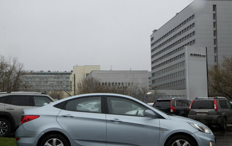 Hyundai Solaris II рестайлинг, 2012 год, 789 000 рублей, 3 фотография