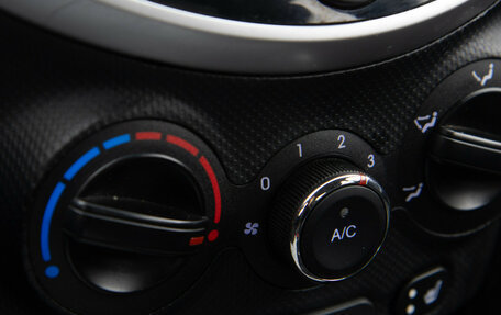 Hyundai Solaris II рестайлинг, 2012 год, 789 000 рублей, 18 фотография