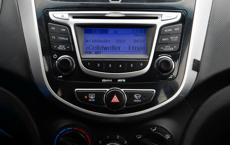 Hyundai Solaris II рестайлинг, 2012 год, 789 000 рублей, 14 фотография